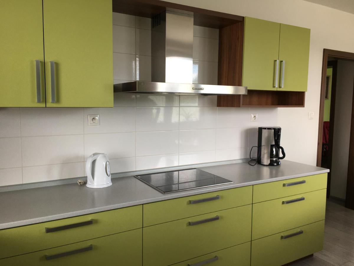 Apartman Krasna Vyhlidka Dolni Benesov Bagian luar foto