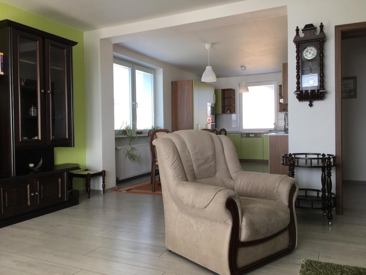 Apartman Krasna Vyhlidka Dolni Benesov Bagian luar foto